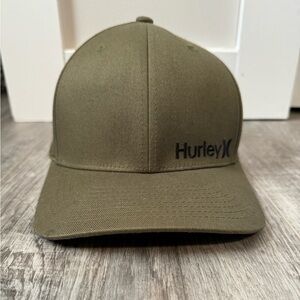 Hurley men’s hat size L-XL  Flexfit NWOT